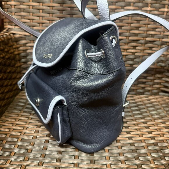coach Pennie Backpack 22 c5672 main image 7